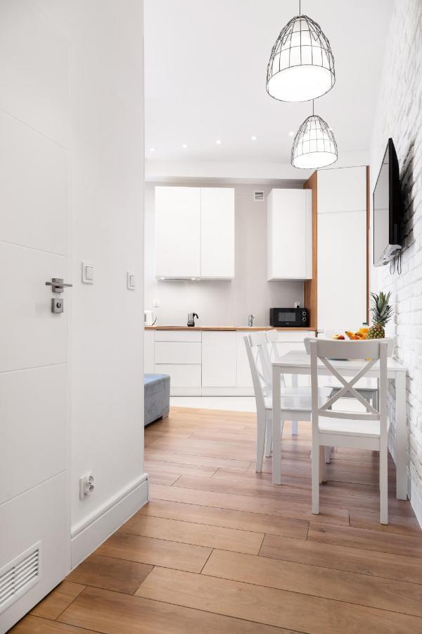 Househost Apartment: Bonerowska 5/19 クラクフ エクステリア 写真