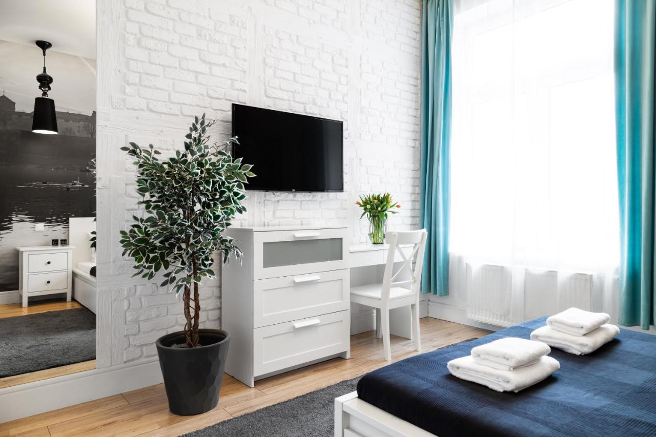 Househost Apartment: Bonerowska 5/19 クラクフ エクステリア 写真